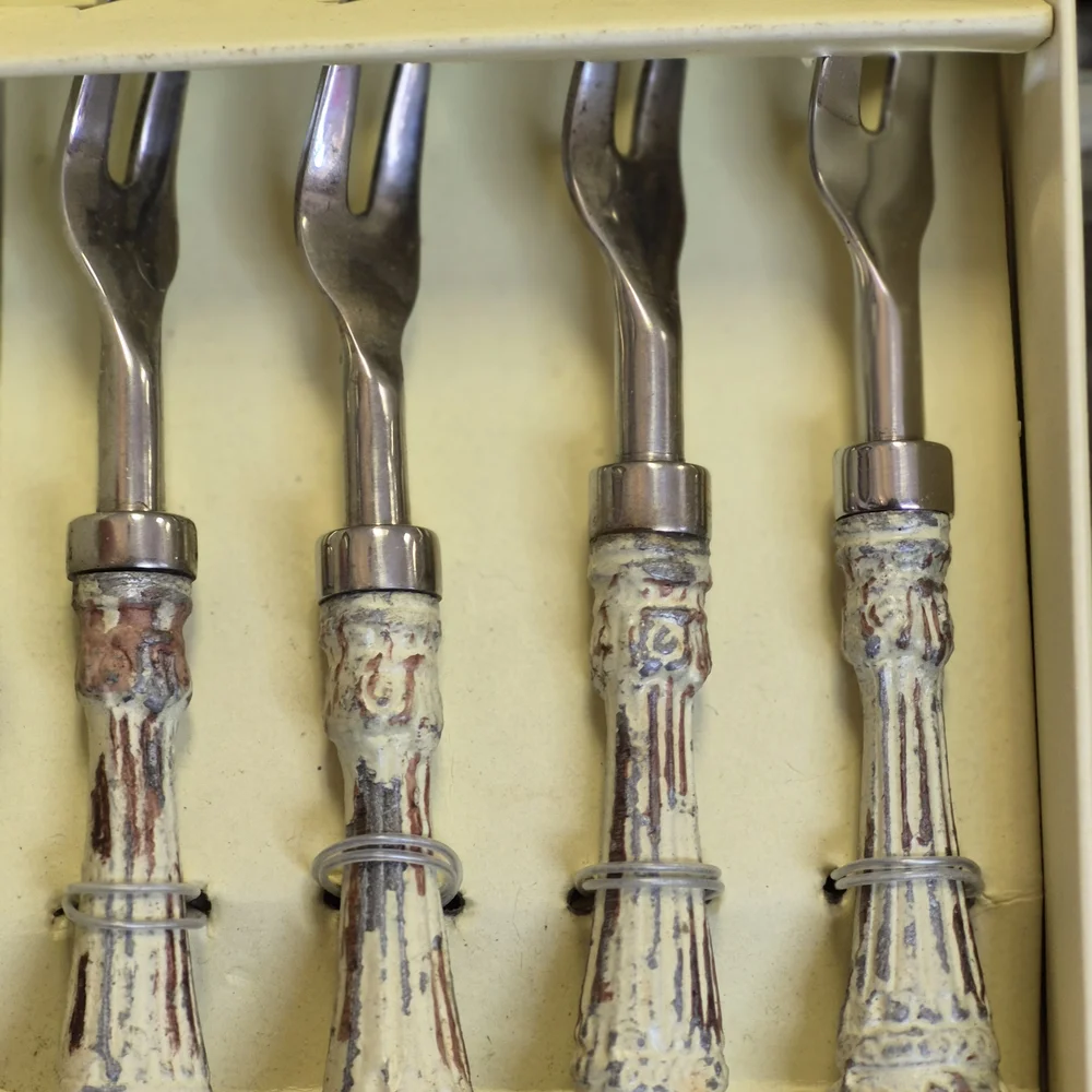 Vintage Set Of 4 Cocktail Forks